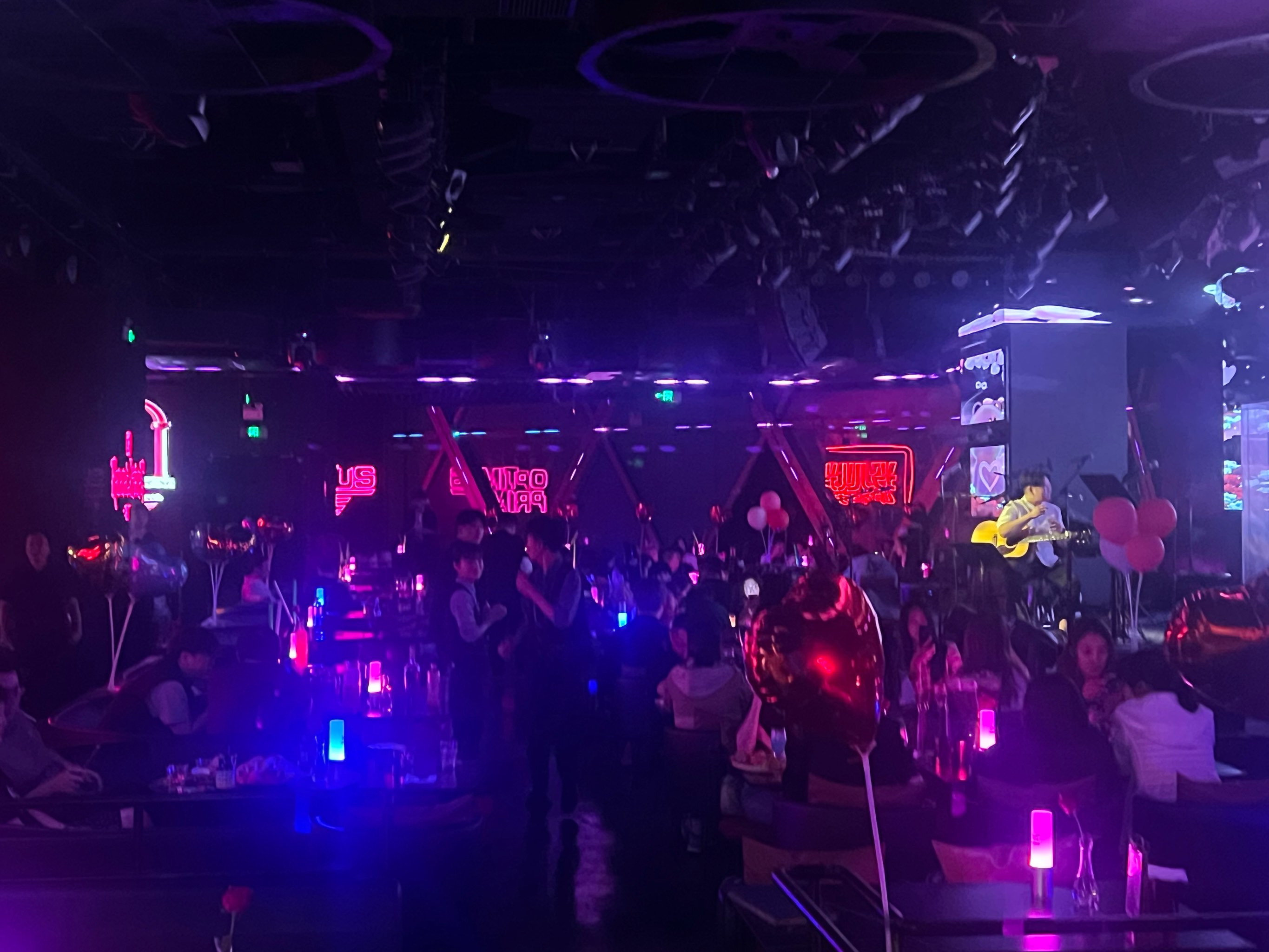 娄底商务ktv享受优惠,划算不容错过-娄星区ktv预订